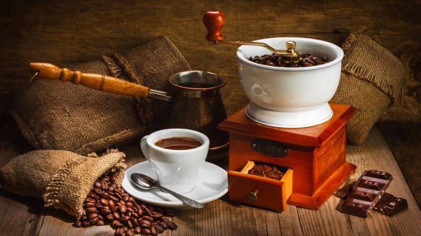Quelle est la meilleure cafetière ou machine à café?
