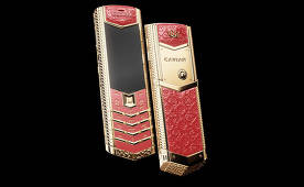 A Caviar kiadott egy sor nyomógombos telefont a nagy uralkodók tiszteletére
